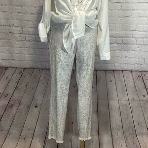 634. Alfani White & Gray Skinny Pant NWT Size 14